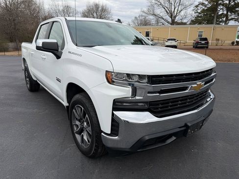 Used 2022 Chevrolet Silverado 1500 LT w/ Texas Edition Plus RWD image 2