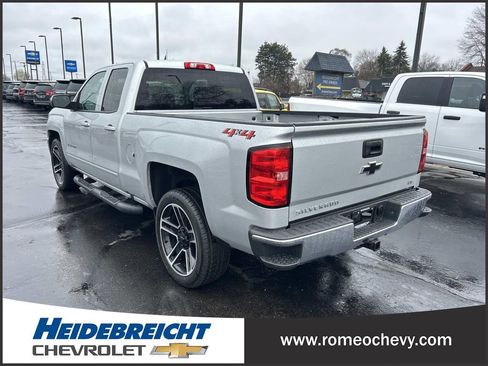 Used 2019 Chevrolet Silverado 1500 LT w/ LPO, Black Pack image 4