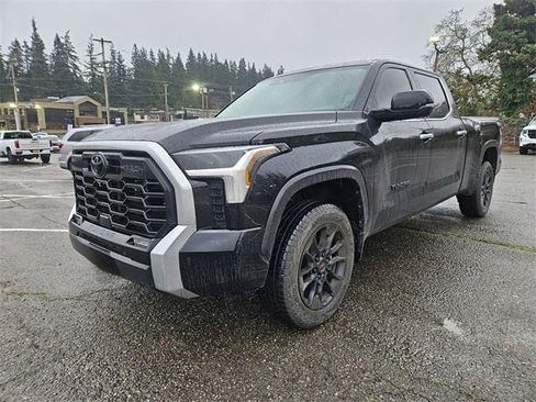 Used 2023 Toyota Tundra Limited image 1