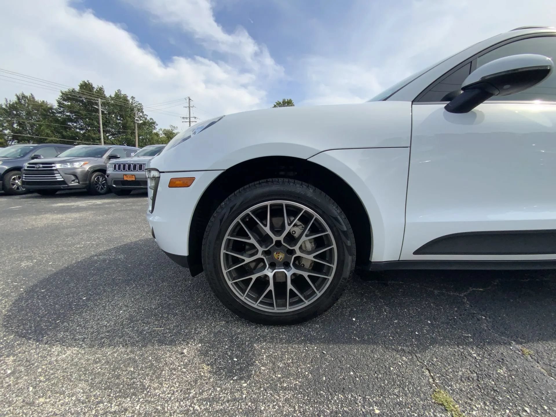 Used 2017 Porsche Macan S AWD/4WD image 19