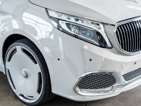 Used 2023 Mercedes-Benz Metris Passenger image 18