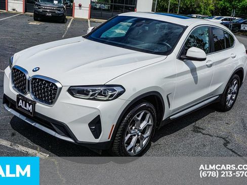 Used 2025 BMW X4 xDrive30i AWD/4WD image 14