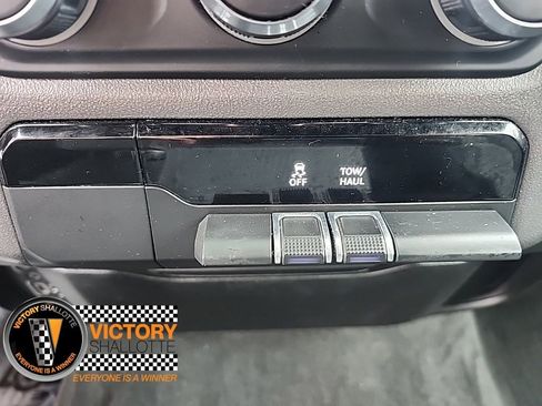 Certified 2021 RAM 1500 Big Horn image 8