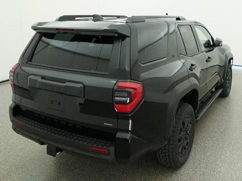 New 2026 Toyota 4Runner SR5 image 6