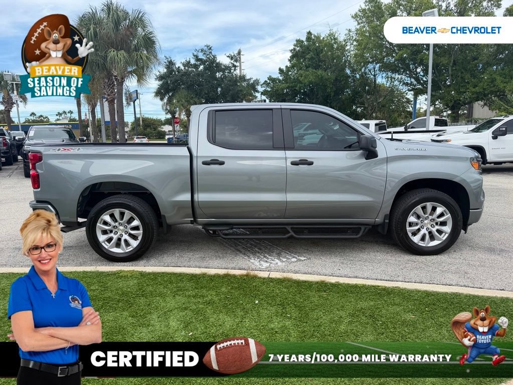 Used 2025 Chevrolet Silverado 1500 Custom AWD/4WD image 3