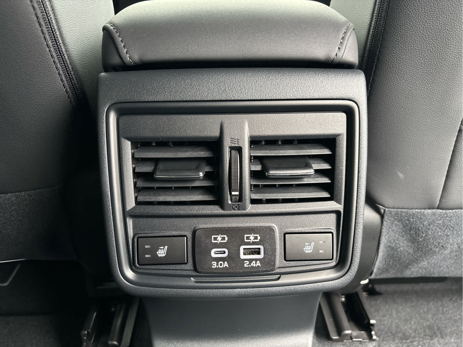 New 2026 Subaru Outback Limited AWD/4WD image 28