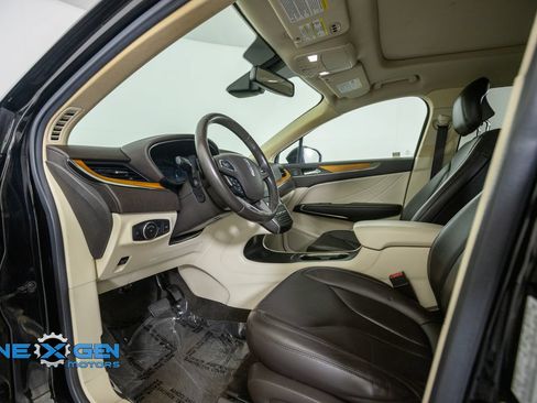 Used 2016 Lincoln MKC Reserve w/ Lincoln MKC Climate Package AWD/4WD image 11