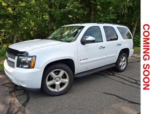 Used 2008 Chevrolet Tahoe LTZ w/ LTZ Preferred Equipment Group AWD/4WD image 1