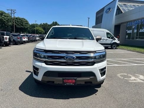 Used 2022 Ford Expedition Max King Ranch AWD/4WD image 2