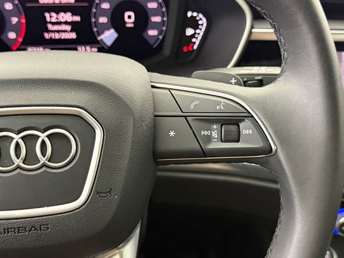 Certified 2025 Audi Q3 2.0T Premium w/ Convenience Package image 28