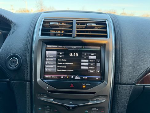 Used 2014 Lincoln MKX AWD w/ Equipment Group 102A image 14