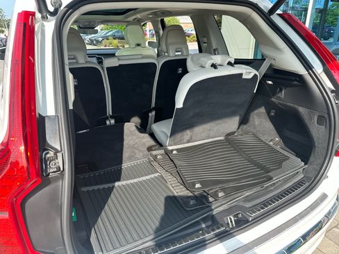Used 2023 Volvo XC90 B5 Plus w/ Protection Package Premier AWD/4WD image 32