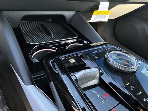 New 2026 BMW 540i xDrive w/ M Sport Package image 28