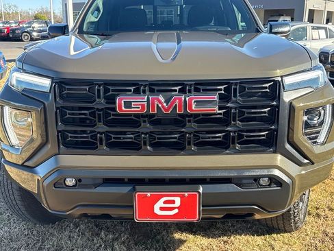Used 2024 GMC Canyon Elevation w/ Convenience Package image 52