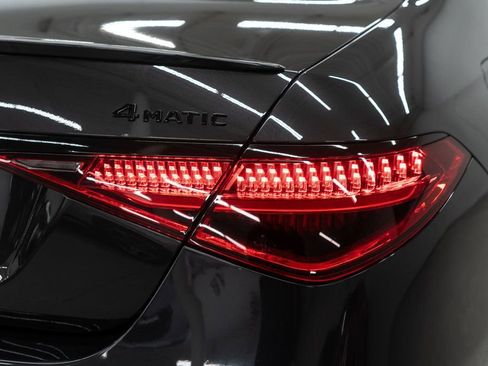 Used 2022 Mercedes-Benz S 500 4MATIC w/ AMG Line Package image 52