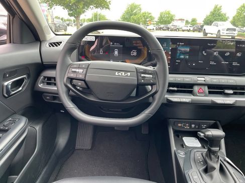 New 2026 Kia K4 EX FWD image 12