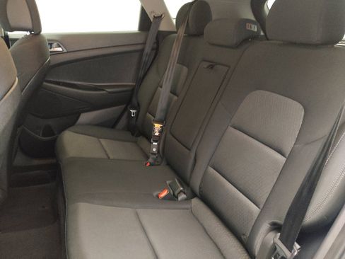 Used 2017 Hyundai Tucson SE image 19