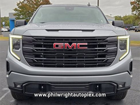 New 2026 GMC Sierra 1500 Elevation w/ LPO, Elevation Black Package image 8