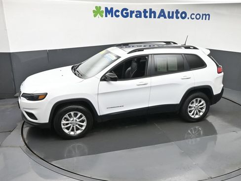 Used 2022 Jeep Cherokee Latitude Lux w/ Sun & Sound Group AWD/4WD image 21