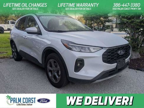 Certified 2025 Ford Escape ST-Line Select AWD/4WD image 1