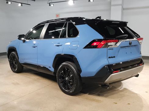 Used 2024 Toyota RAV4 XSE w/ Advanced Technology Package AWD/4WD image 5