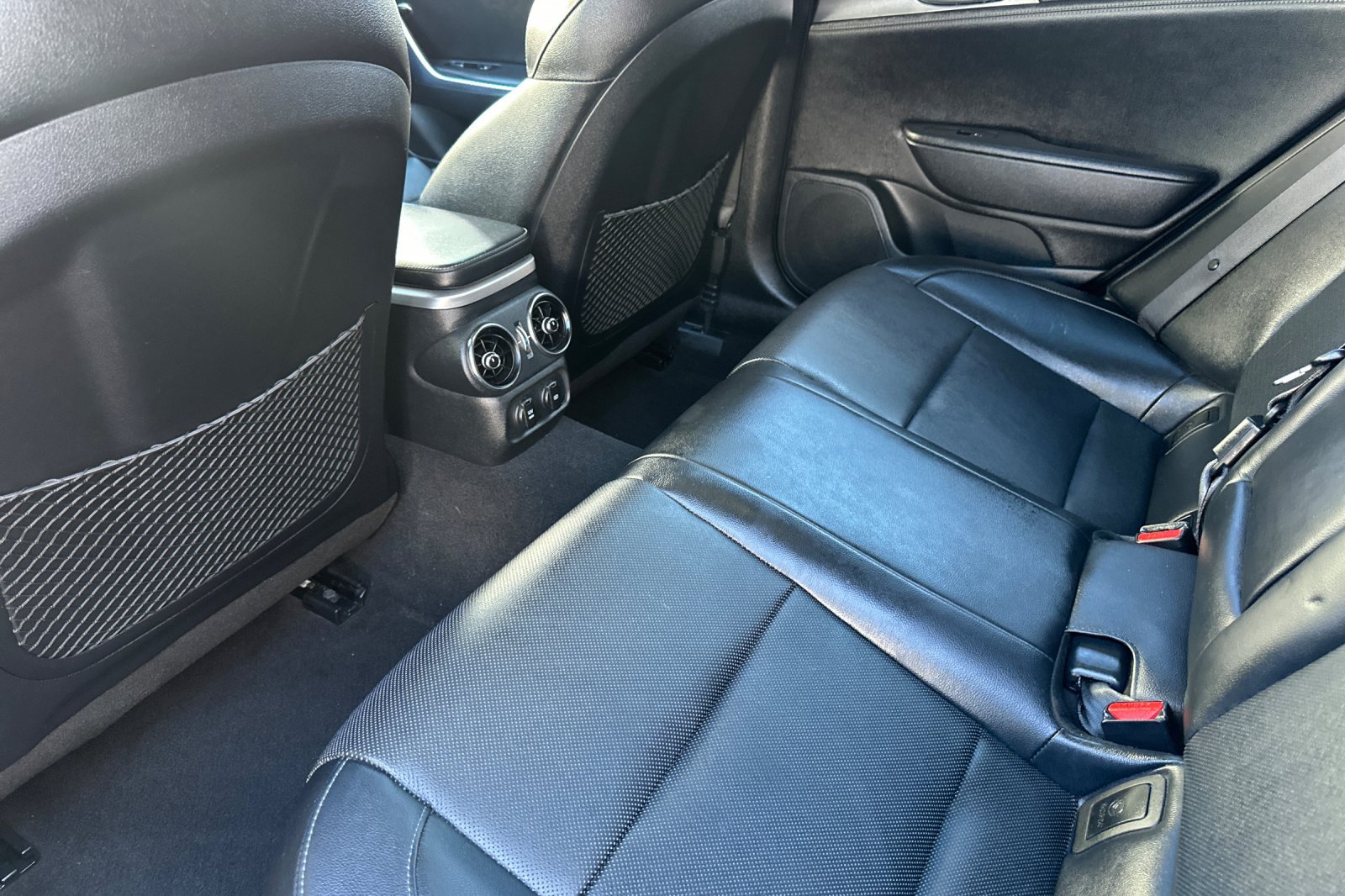 Used 2019 Kia Stinger GT RWD image 14