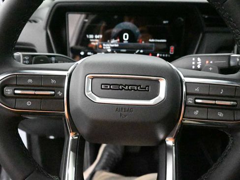 New 2026 GMC Terrain Denali AWD/4WD image 21