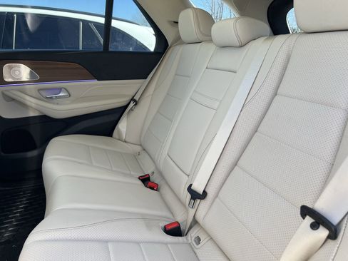 Certified 2021 Mercedes-Benz GLE 350 4MATIC image 33