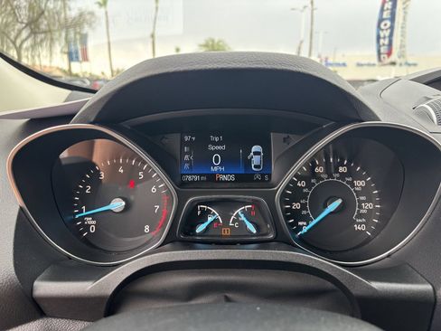 Used 2018 Ford Escape SE FWD image 29