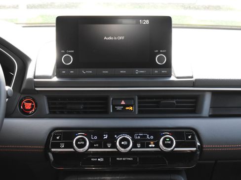 New 2025 Honda Pilot Sport image 18