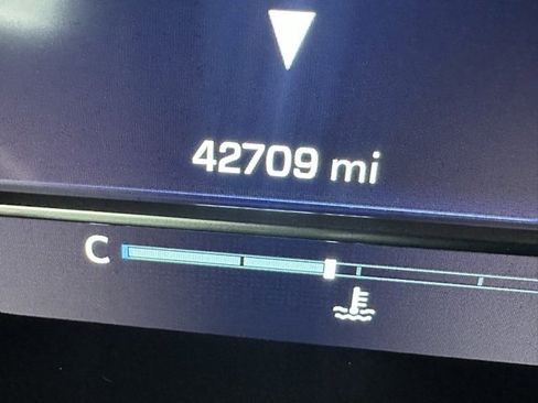 Certified 2023 Chevrolet Silverado 1500 RST image 39