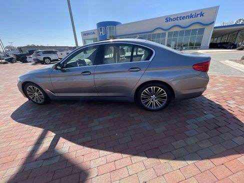 Used 2019 BMW 530i w/ Convenience Package image 14