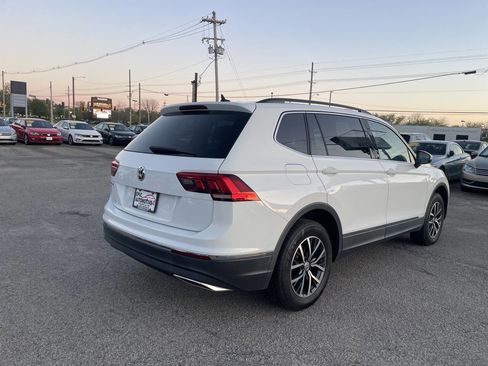 Used 2020 Volkswagen Tiguan SE image 7