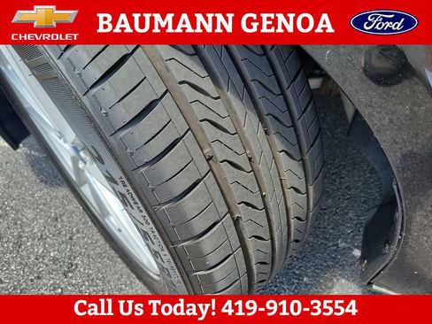 Used 2015 Ford Focus SE FWD image 28