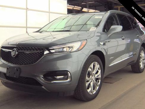 Used 2021 Buick Enclave Avenir w/ Avenir Technology Package AWD/4WD image 2