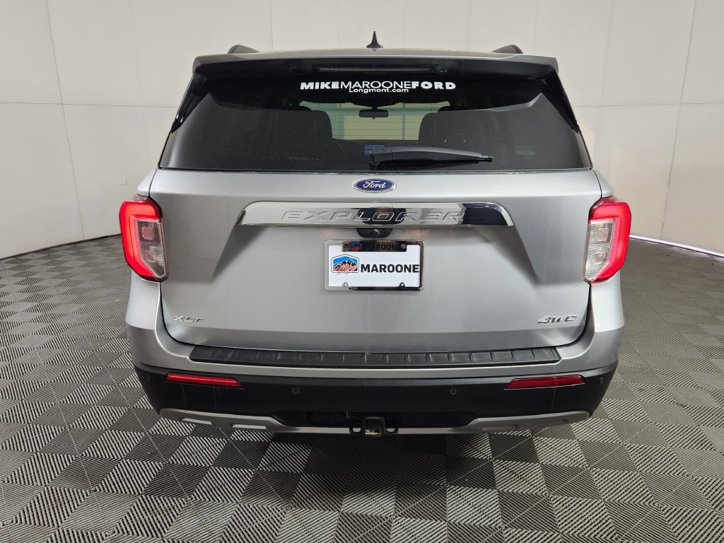 Used 2021 Ford Explorer XLT w/ Equipment Group 202A AWD/4WD image 6