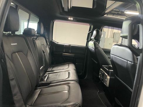 Used 2015 Ford F150 Platinum image 17