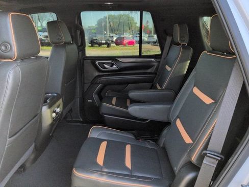 Used 2024 GMC Yukon AT4 w/ Technology Package AWD/4WD image 13