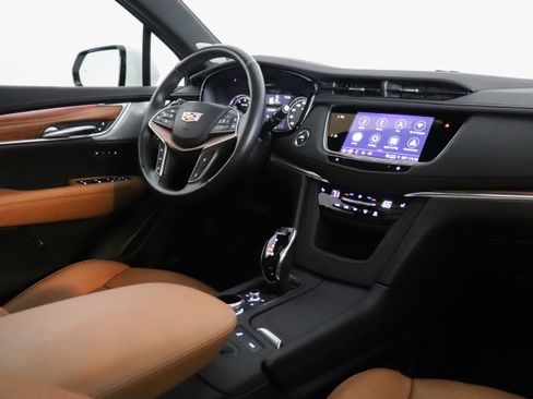 Used 2023 Cadillac XT5 Premium Luxury AWD/4WD image 23