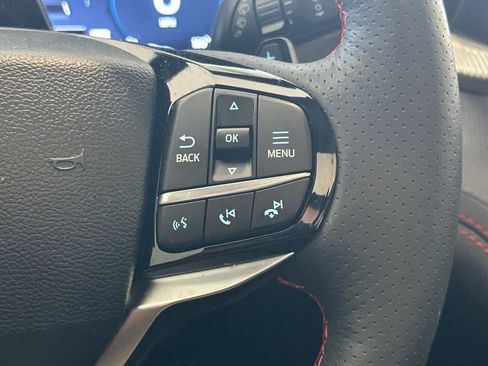 Used 2025 Ford Explorer ST AWD/4WD image 29