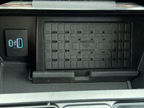 Used 2023 Ford F150 Lariat w/ Equipment Group 502A High image 34