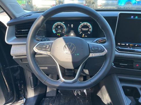 New 2025 Volkswagen Tiguan S image 16