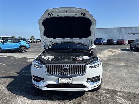 Used 2023 Volvo XC90 T8 Plus AWD/4WD image 26