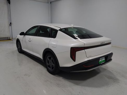 Used 2025 Kia K4 FWD image 5