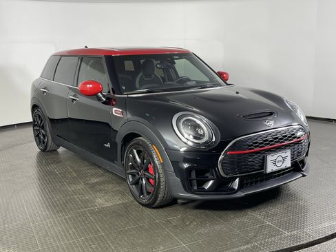 Used 2023 MINI Cooper Clubman John Cooper Works w/ Signature Upholstery Package image 3