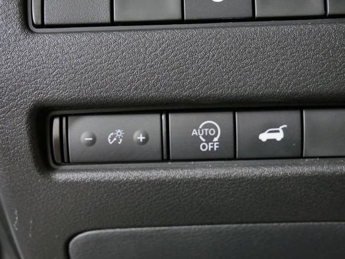 Used 2023 Nissan Rogue SV w/ SV Premium B Package AWD/4WD image 24