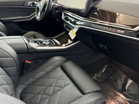 New 2026 BMW X5 sDrive40i image 27