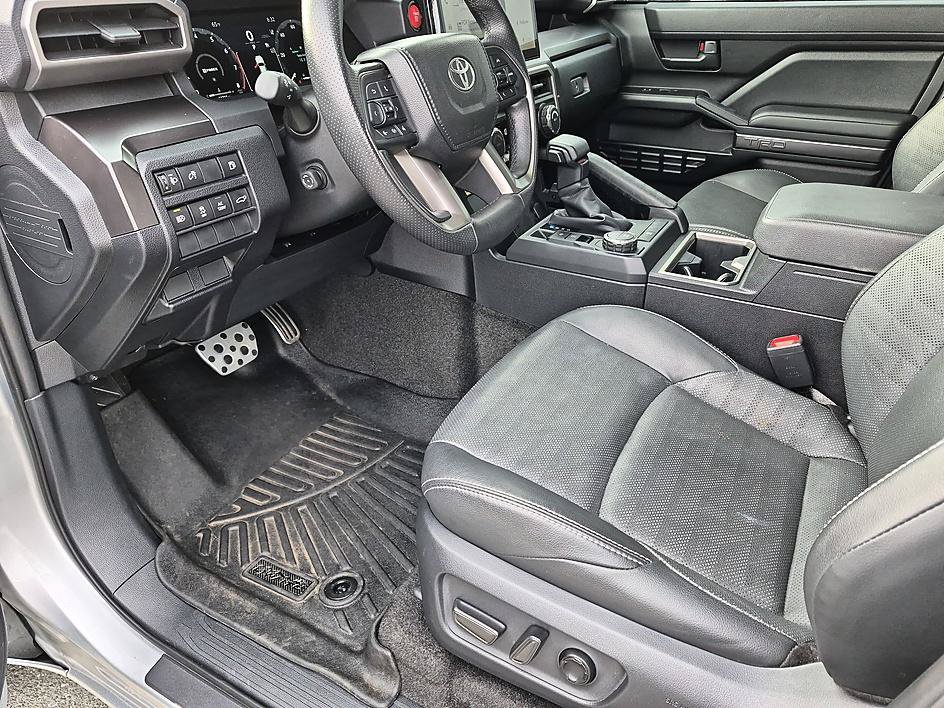 Used 2025 Toyota 4Runner TRD Sport Premium RWD image 15