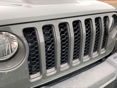 Used 2021 Jeep Gladiator Rubicon image 27