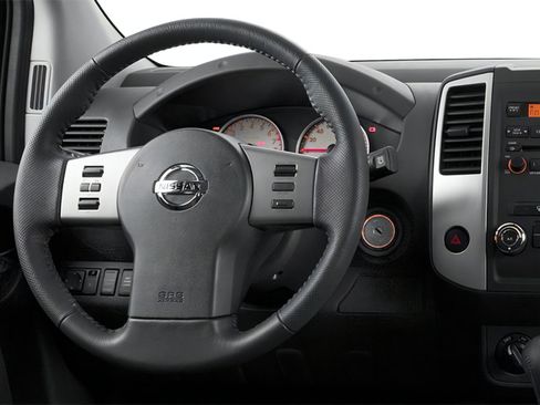 Used 2014 Nissan Xterra PRO-4X w/ Pro-4x Leather Package AWD/4WD image 4